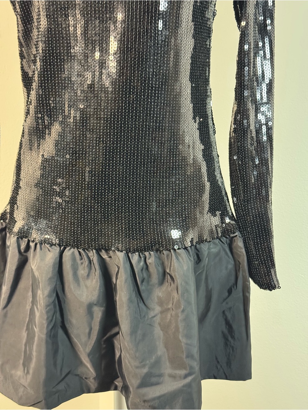 NEW Wayf Black Maddie Long Sleeve Sequin Minidress S - Picture 7 of 13